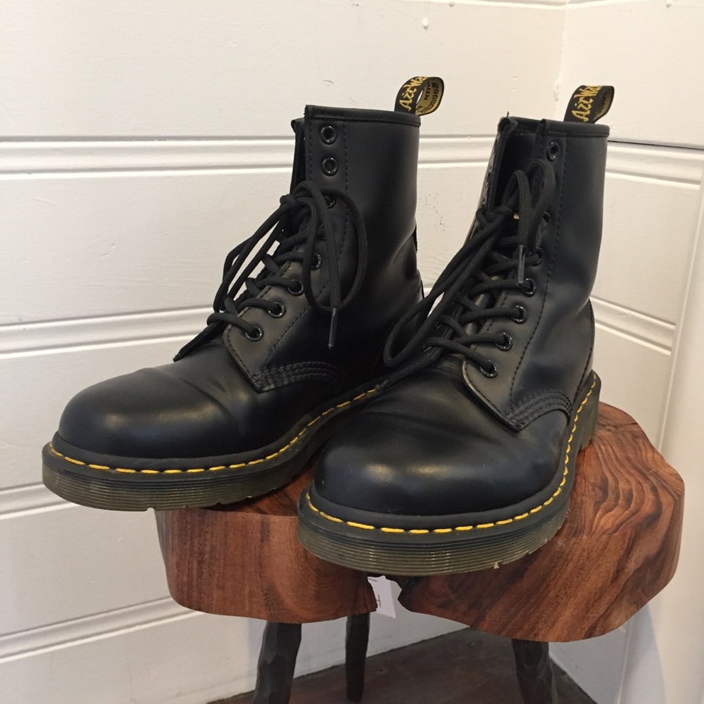 Dr. Martens 1460 8-Eye Boot